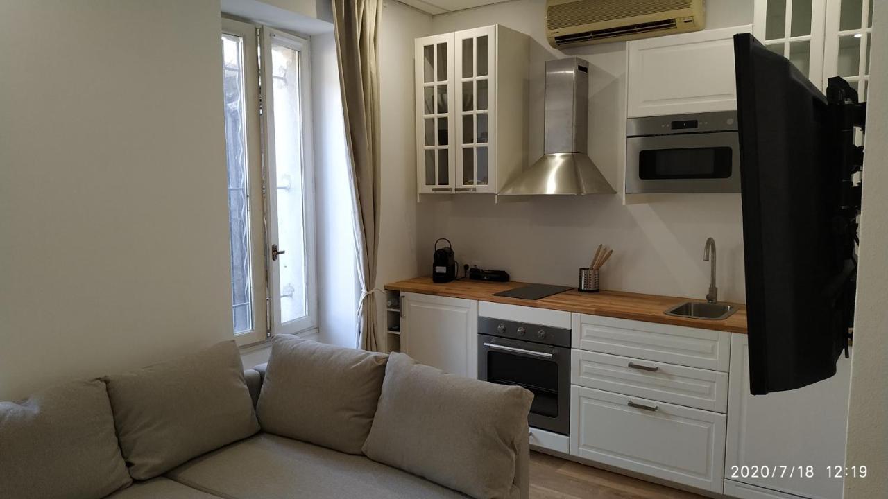 Apartment Neuf Climatise Equipe #3